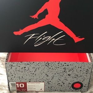 Air Jordan 4 Bred Box